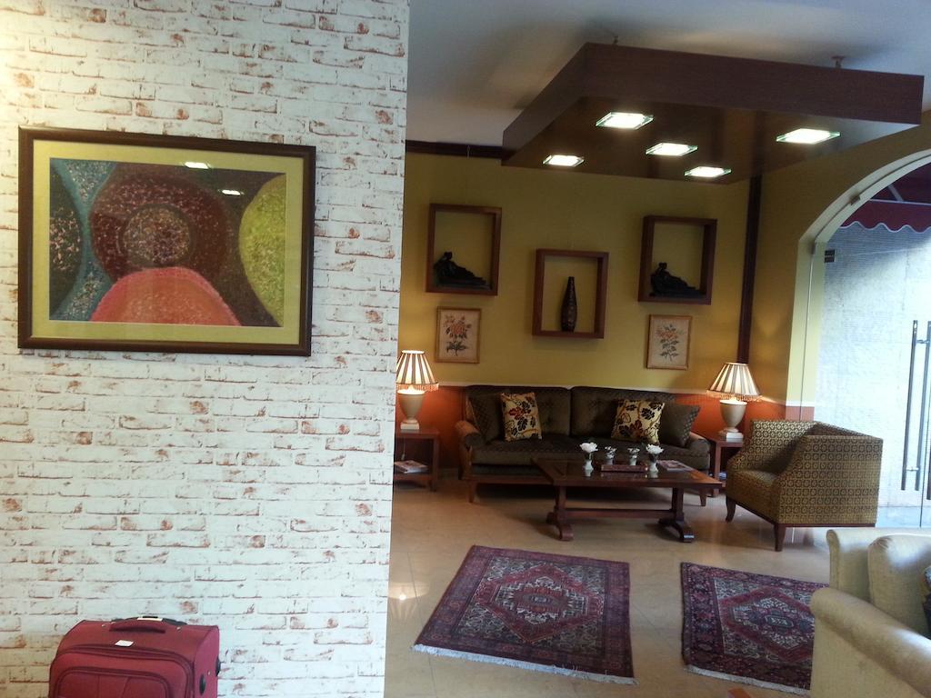 Midtown Hotel & Suites Beirut Eksteriør bilde